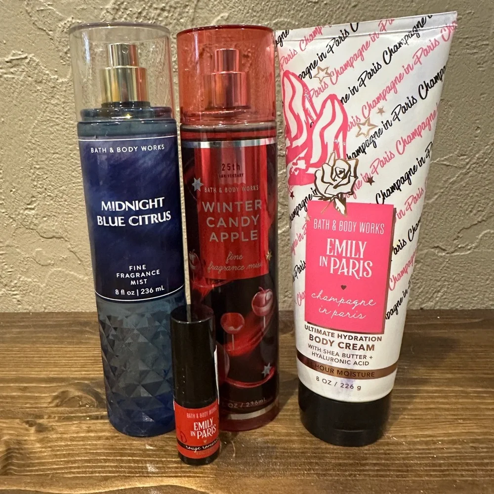 Bath & Body Works Midnight Blue Citrus and Winter Candy Apple bundle. New - Picture 1 of 4
